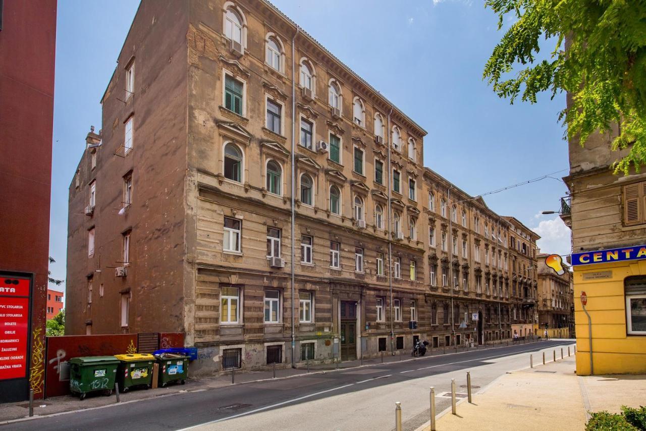 Lux Apartments 里耶卡 外观 照片